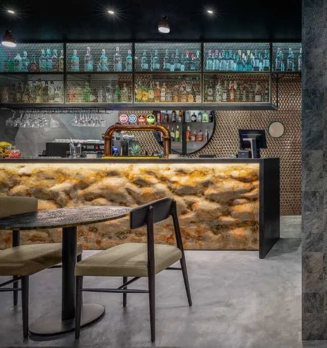 Bar no centro histórico de Guimarães