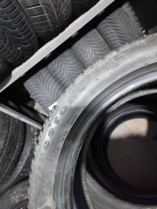 Шины б/у 245/45r19 Firestone Winterhawk 4
