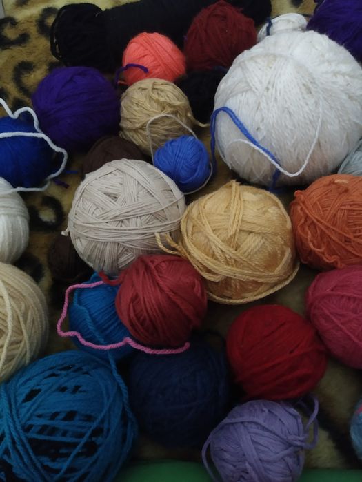 Б.у Нитки для вязания