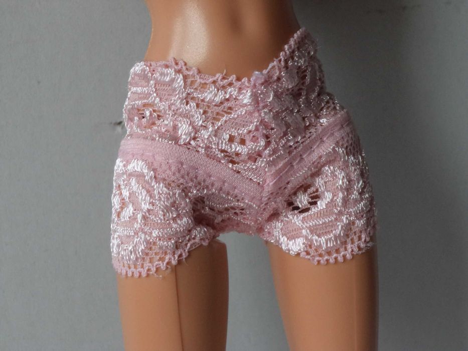 Ubranka dla lalki Barbie - Majteczki - trzy sztuki !!!