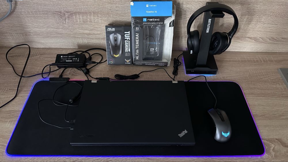 Sprzedam laptop Lenovo ThinkPad T530 + zestaw akcesoriów