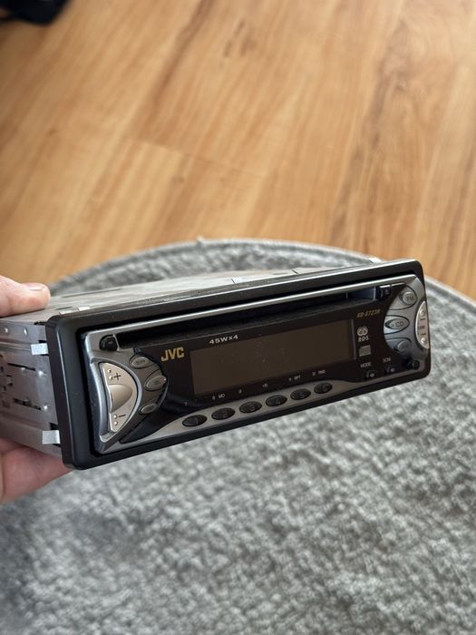 Radio samochodowe JVC