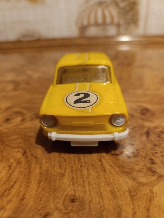 Autko zabawka Skoda PRL