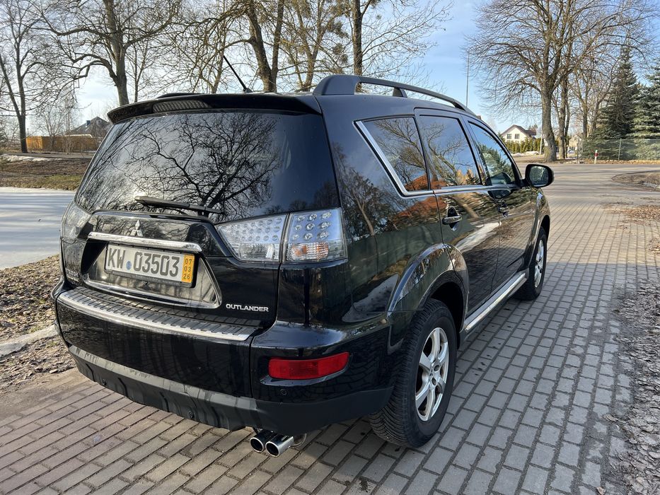 •Mitsubishi Outlander• 2011rok• 2.2 di-d• 1 wlaściciel• z Niemiec•