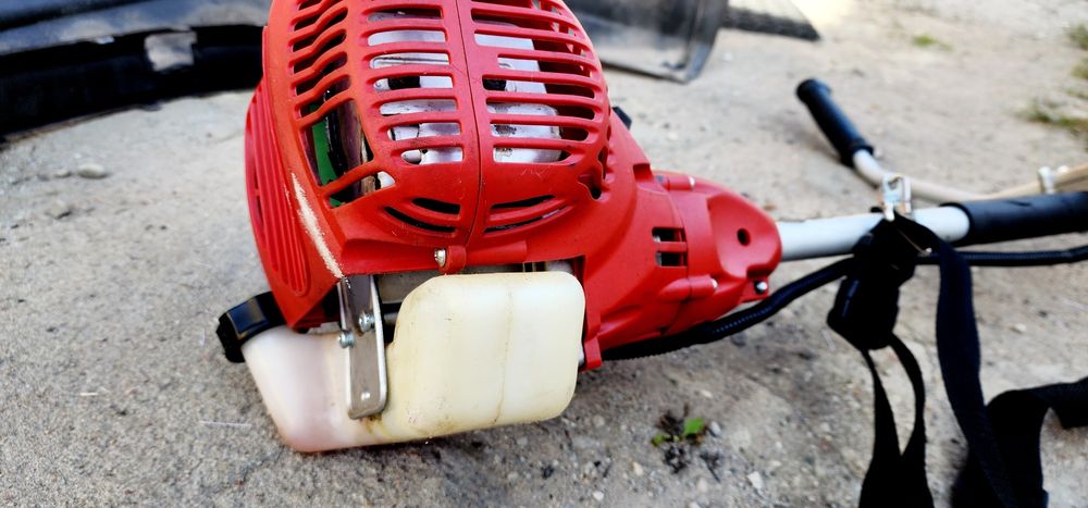 Nożyce spalinowe do żywopłotu Einhell