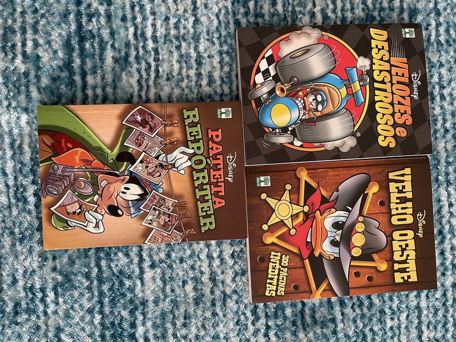 Livros do Pato Donald e companhia