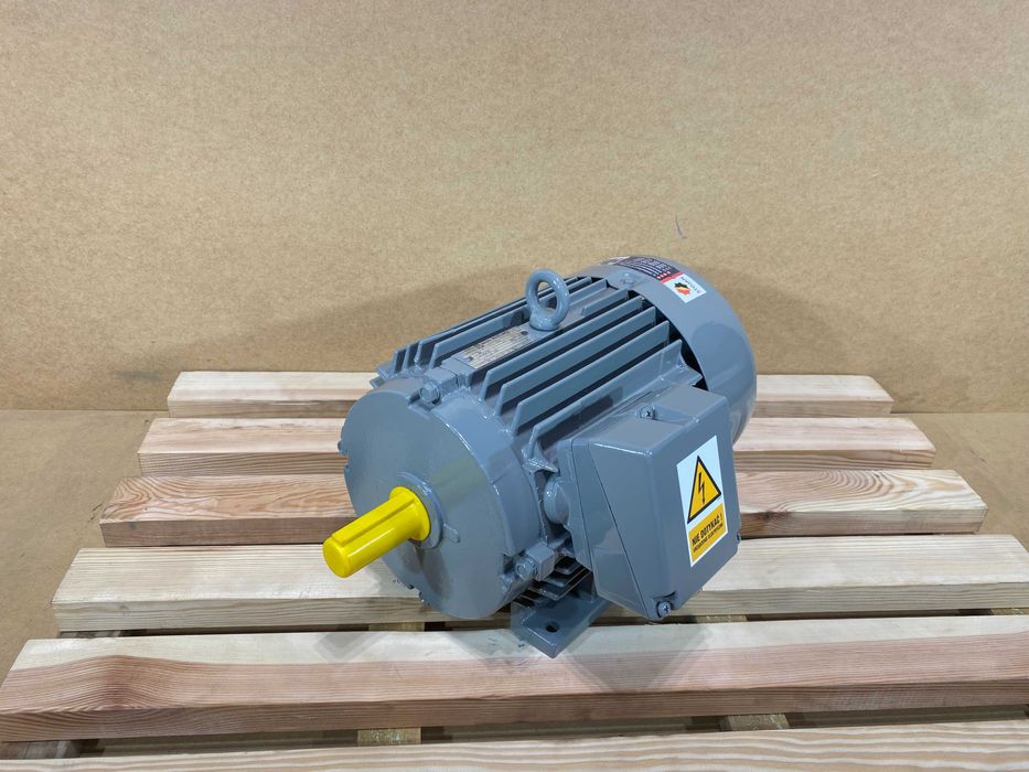 silnik elektryczny 2,2kW 950obr. 3fazowy