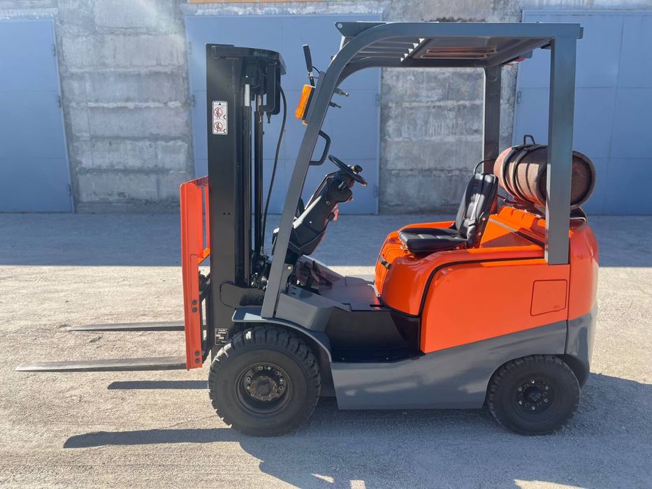 Продам погрузчик