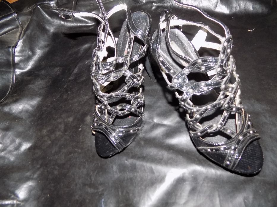 Gladiatorki Select - markowe - rozmiar 37, 38 - szpilki, sandałki