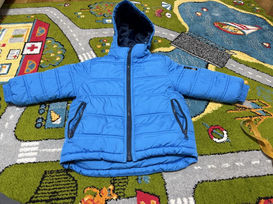 Демі куртка на хлопчика 92р