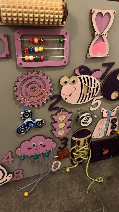 Розвиваюча дошка , бізіборд