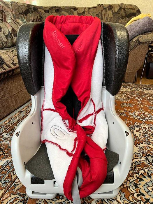 Дитяче автокрісло Britax Römer Versafix ISOFIX, до 4 років, 9-18 кг