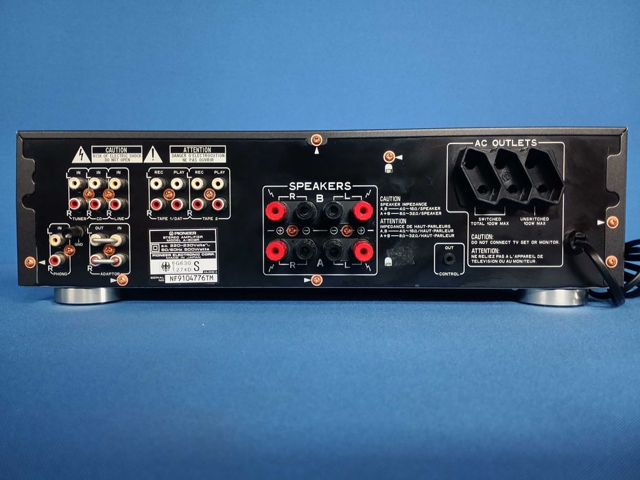 amplificador PIONEER A-502R c/comando