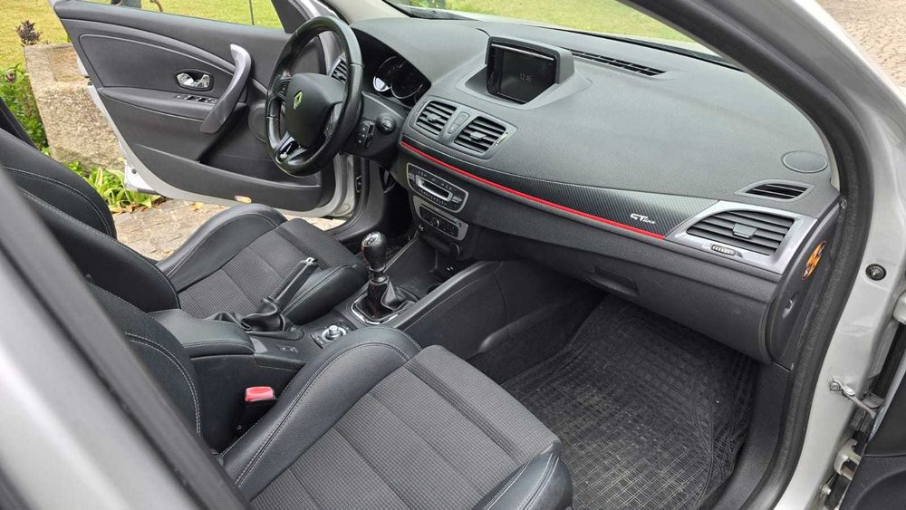Renault Mégane Sport Tourer — fotografia 10