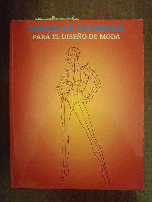 Dibujo de Figurines para el Diseño de Moda