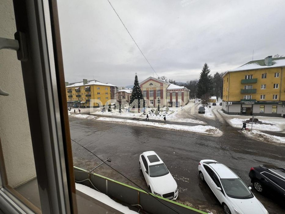 Оренда чудового офісу в м. Свалява