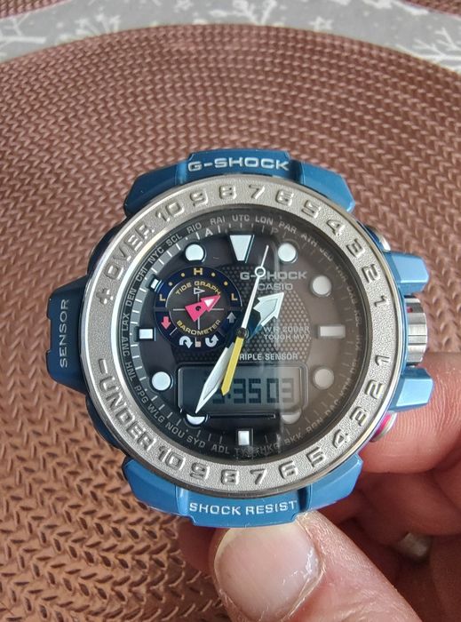 Casio G-Shock GWN-1000F stan idealny