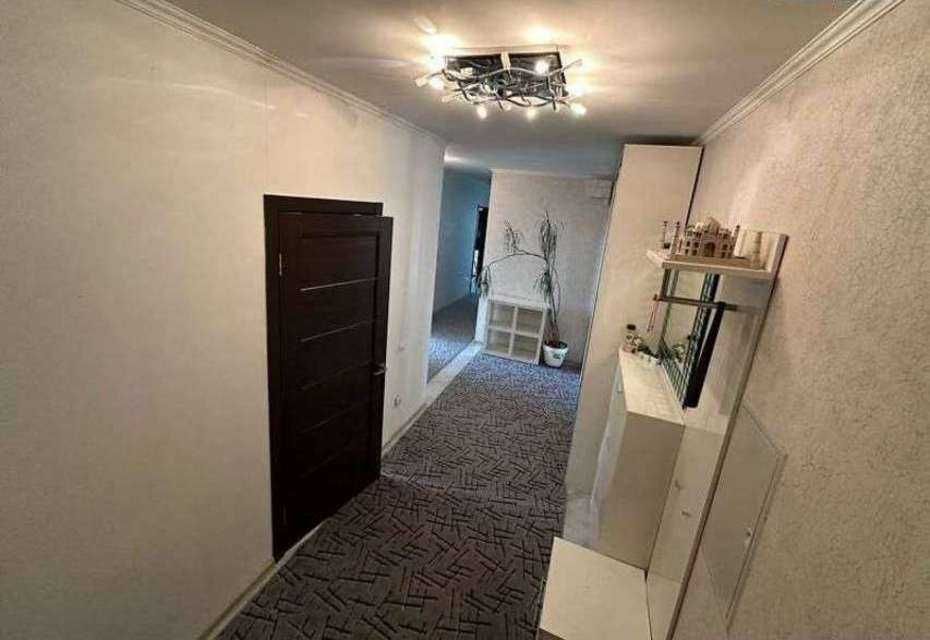 Без % Продаж 3к квартири, вул. Срібнокільська 1