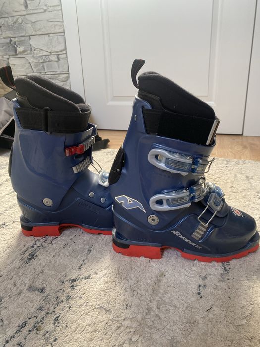 Buty narciarskie NORDICA 22,5-23,5