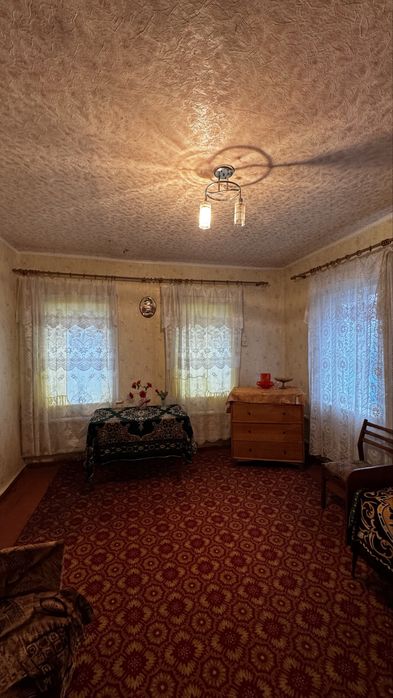 Продам добротный дом , г. Чугуев