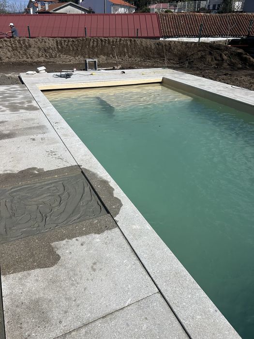 Construçao de piscinas