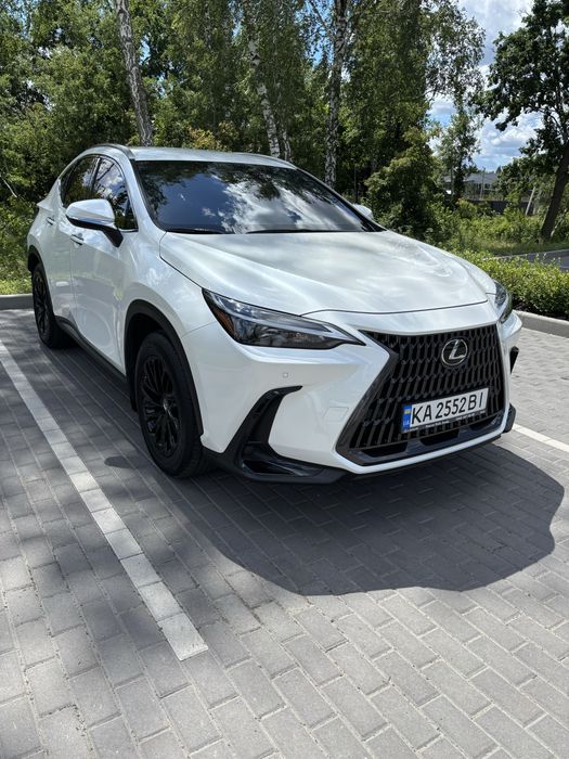 Lexus Nx 200  2022р