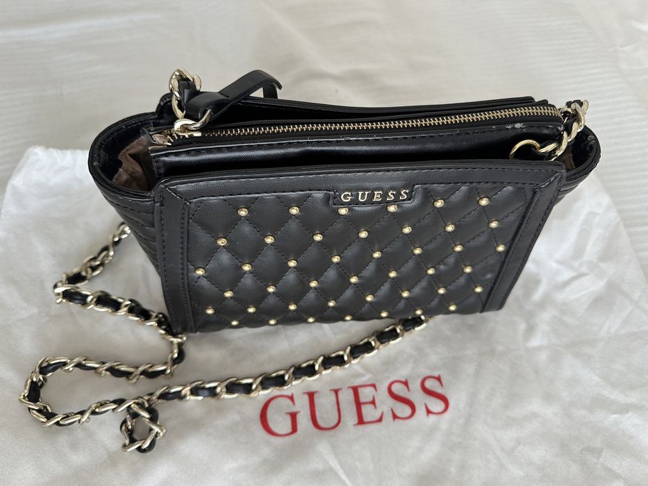 Mala a tiracolo preta GUESS (como nova)