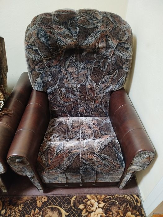 Крісло м'яке офісне 2 штуки