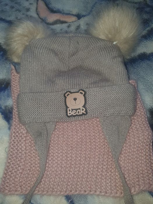 Зимова дитяча шапка