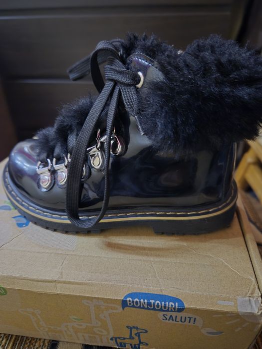 Зимние ботиночки на девочку