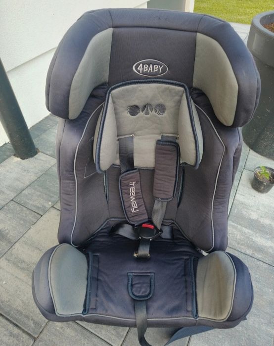 Fotelik 4 baby 0-25 kg