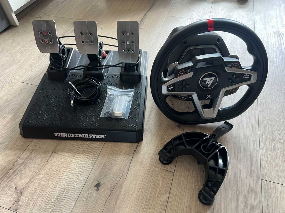 Kierownica Thrustmaster T248 Xbox/PC Pedały T3PA Bardzo dobry stan