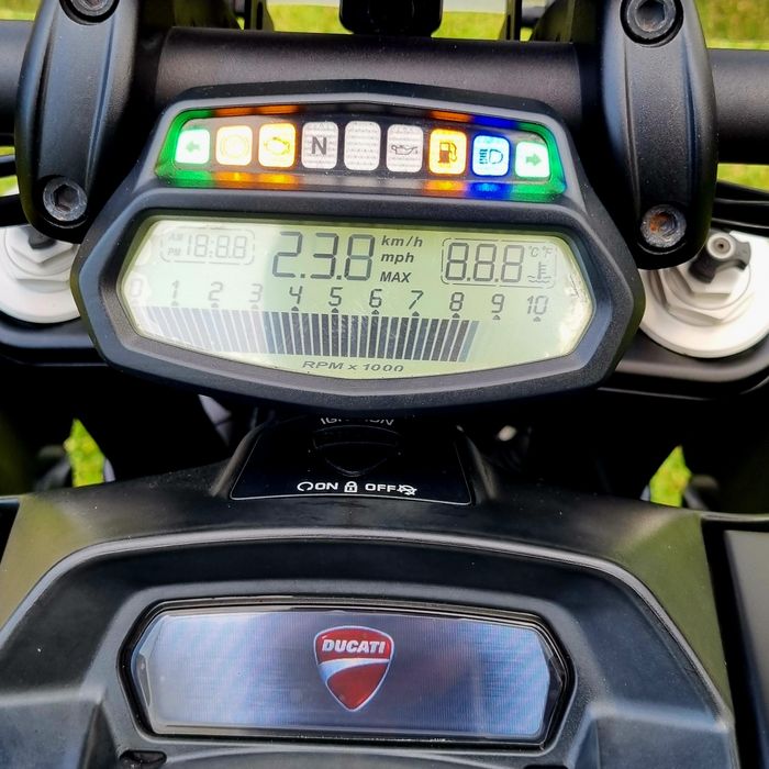 Ducati diavel dark 1200