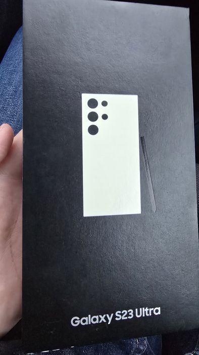 Samsung Galaxy S23 Ultra jak nowy
