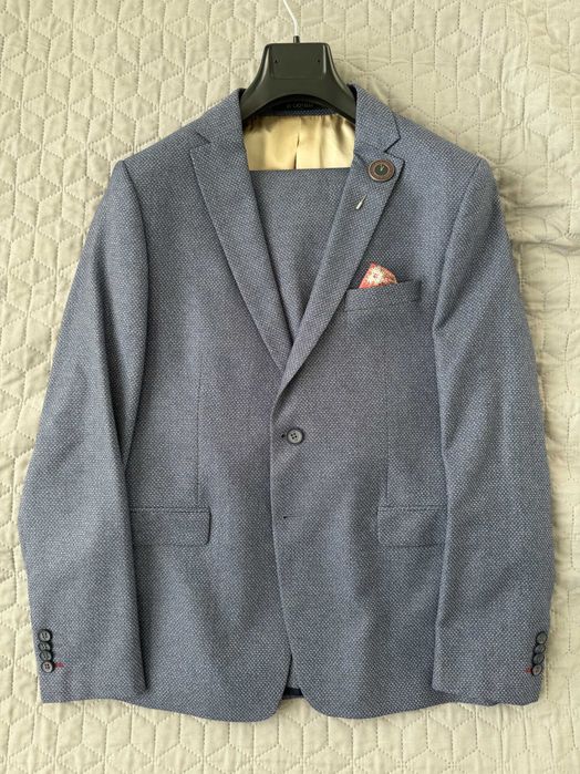 Чоловічий синьо-сірий костюм італійської фірми GIOTELLI