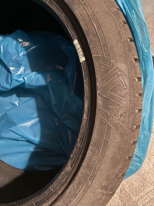 Opony zimowe Viking wintech 235/45 R18 komplet .