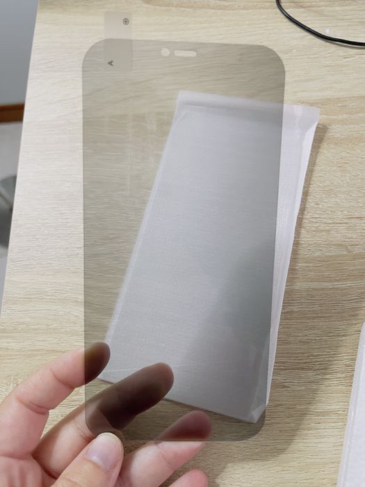 Película vidro temperado anti-spy iPhone 12 Pro Max