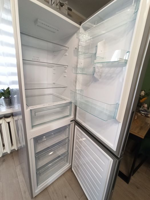 Sprzedam lodówkę