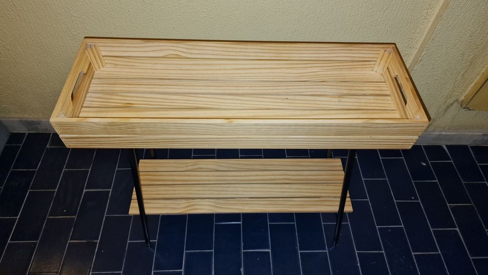 Floreira / Mesa multiusos