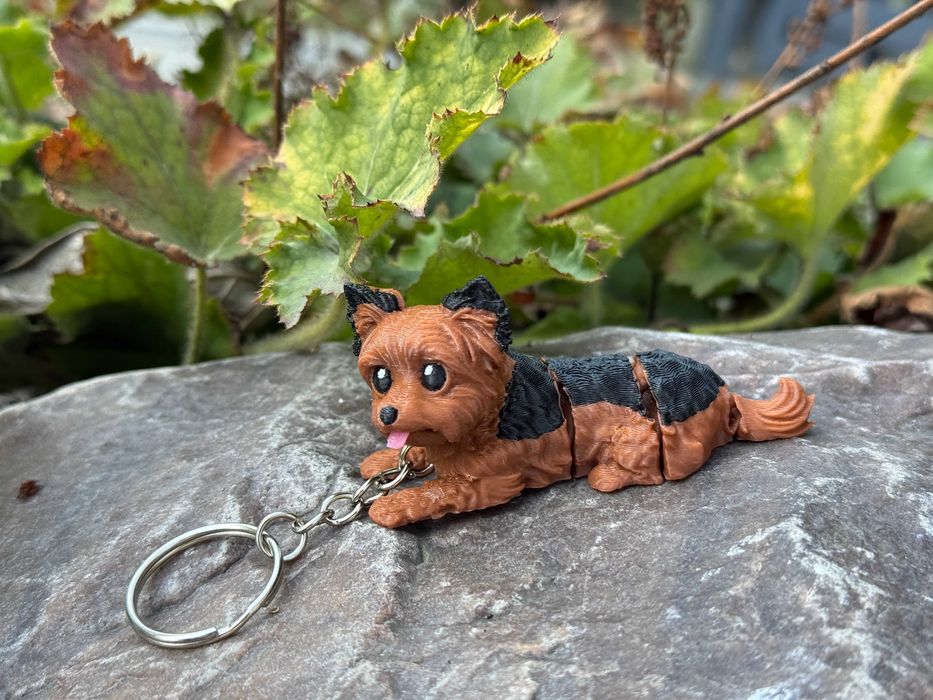 Yorkshire Terrier Piesek 3D – przegubowy brelok, ruchoma figurka
