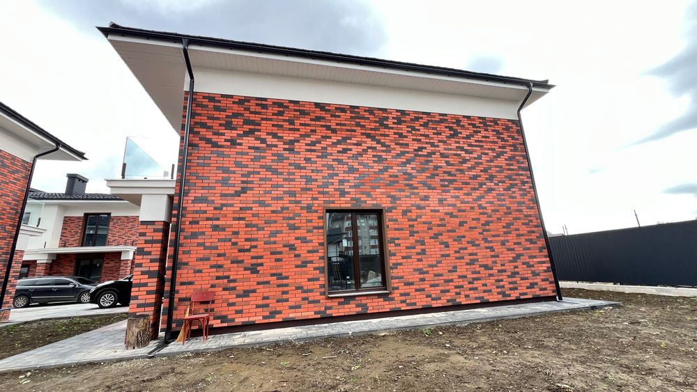 Зданий дуплекс ,готовий до ремонту