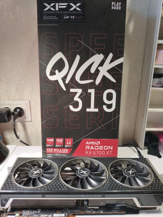 Видеокарта XFX  Radeon RX 6700 XT SPEEDSTER QICK Gaming 12GB