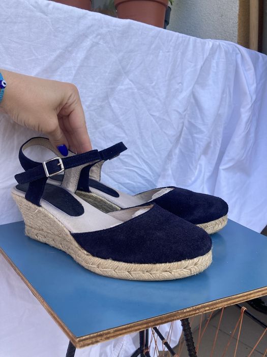 Etery espadryle zamszowe na koturnie 40
