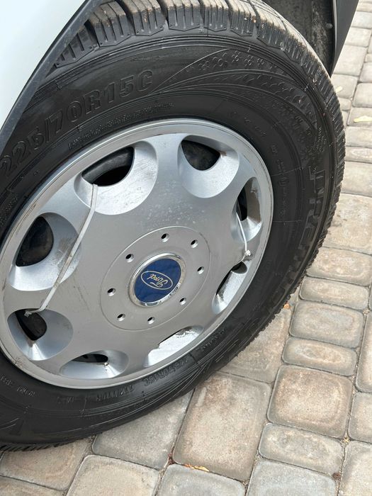 Продам  Ford Transit 2013 рік можлива розстрочка,кредит,обмін!