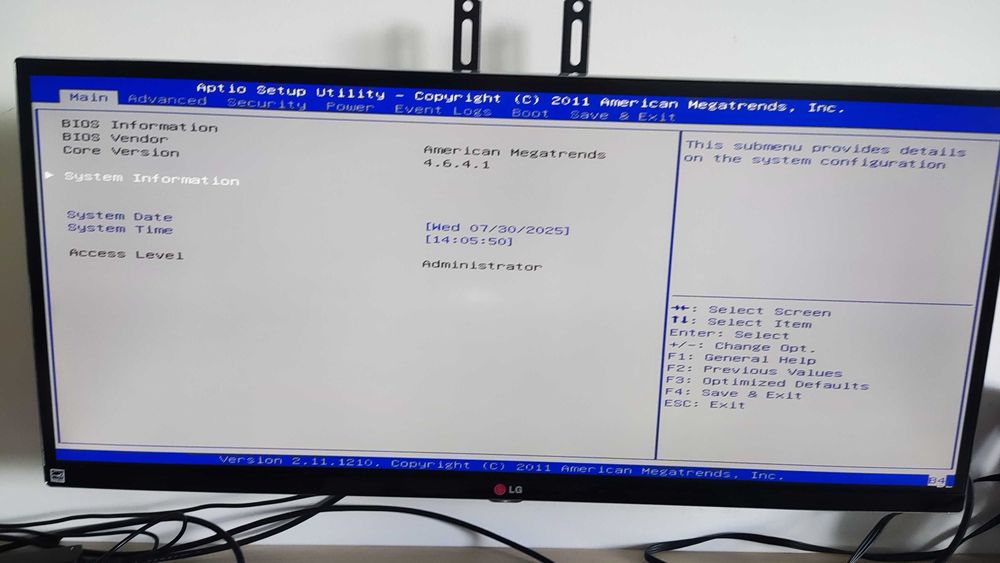 NAS Openmediavault Fujitsu Futuro S900