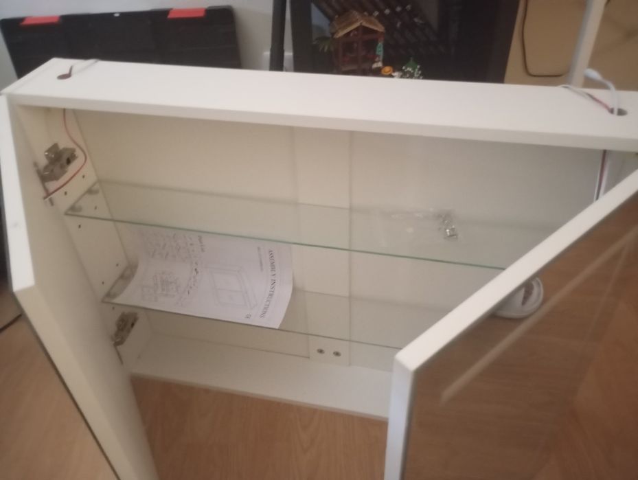 Armário de Casa de Banho com Espelho e Luz