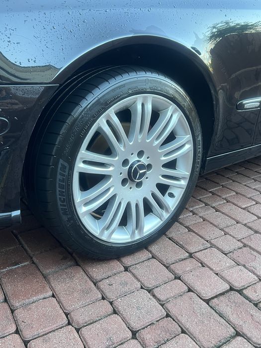 Продам оригінал разноширокі