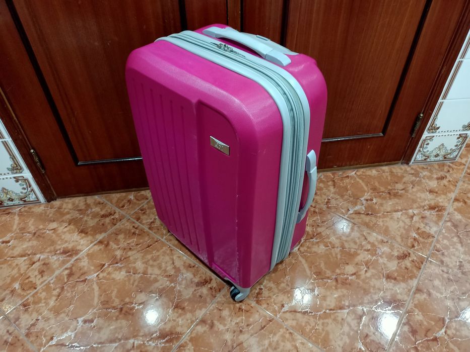 Mala malas de porão até 23 kg viagem casa quarto apartamento vivenda carro cozinha escritório gabinete sala.