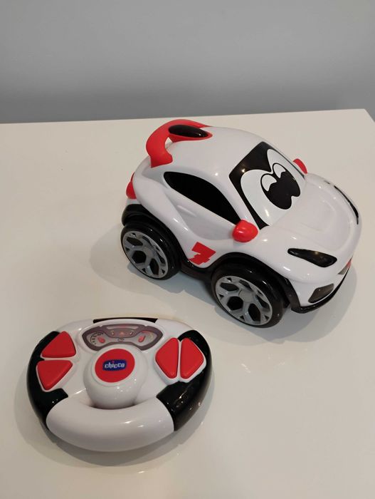 Chicco Samochód Rocket Crossover 09729