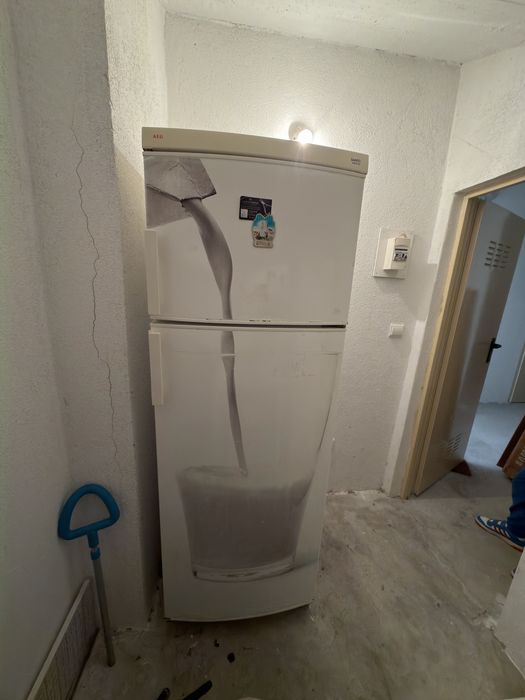 Frigorifico a venda